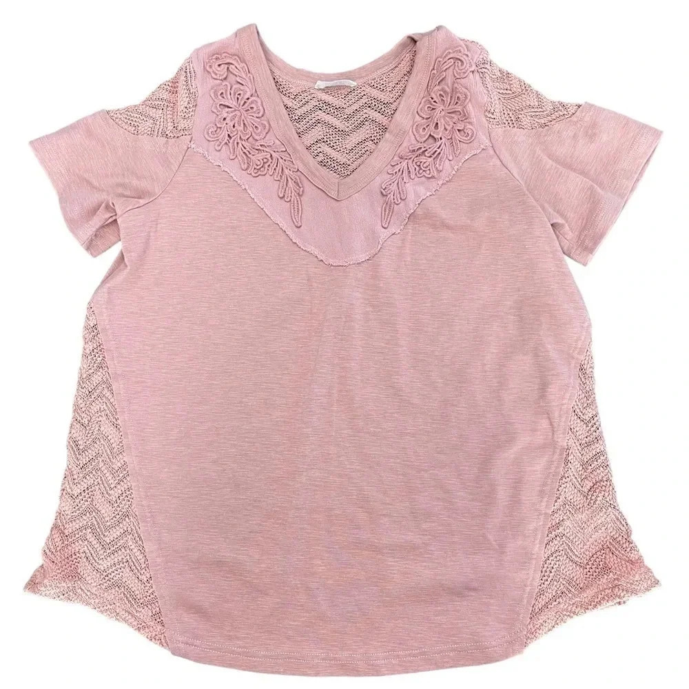 Miss Me Pieced Crochet Top. Sz Small. Mauve pink.